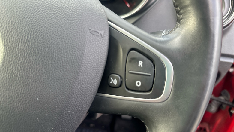 Renault Captur 1.2 TCE Dynamique S Nav 5dr Petrol Hatchback